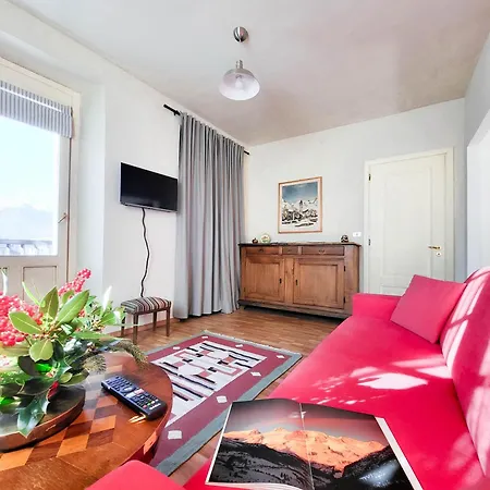 Cretallaz - Rustic House In Strategic Location With Castle View, Free Parking And Wifi Apartment