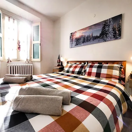 Cretallaz - Rustic House In Strategic Location With Castle View, Free Parking And Wifi Apartmán