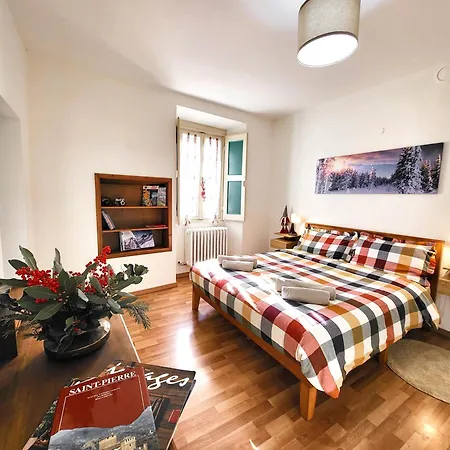 Apartment Cretallaz - Rustic House In Strategic Location With Castle View, Free Parking And Wifi *