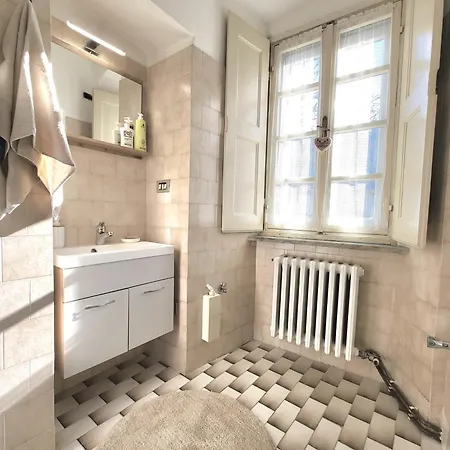 Cretallaz - Rustic House In Strategic Location With Castle View, Free Parking And Wifi *